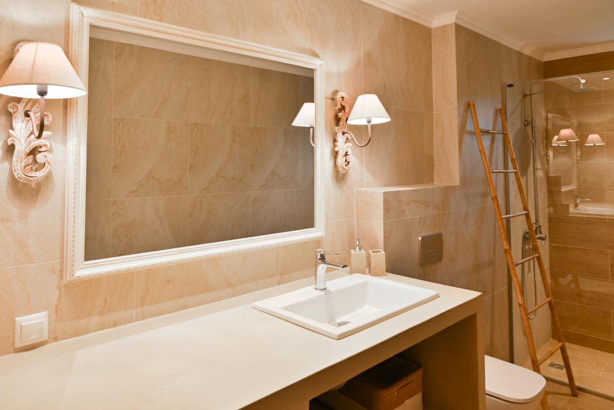 Efmar Exclusive Residences Gythio Esterno foto